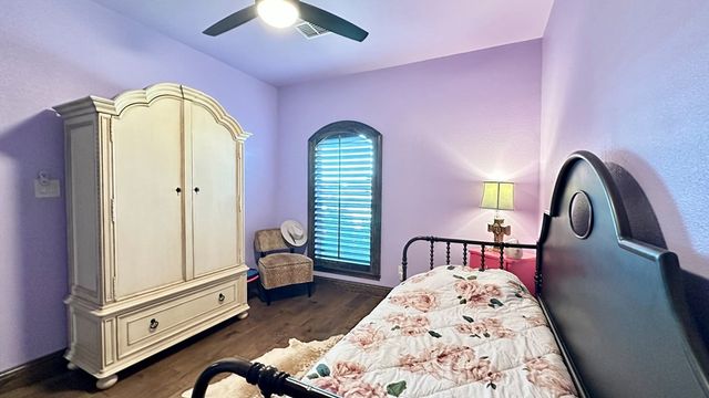 7418 E County Rd 93, Midland, TX 79706