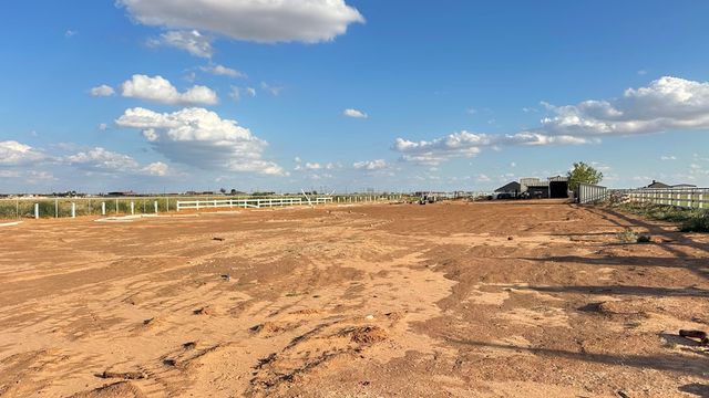 7418 E County Rd 93, Midland, TX 79706