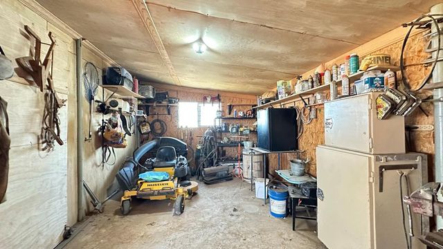 7418 E County Rd 93, Midland, TX 79706