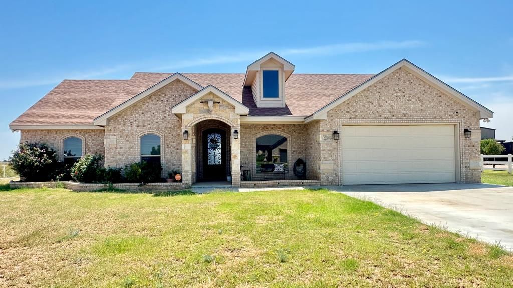 7418 E County Rd 93, Midland, TX 79706