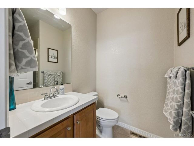 2677 Pemberly Ave, Highlands Ranch, CO 80126