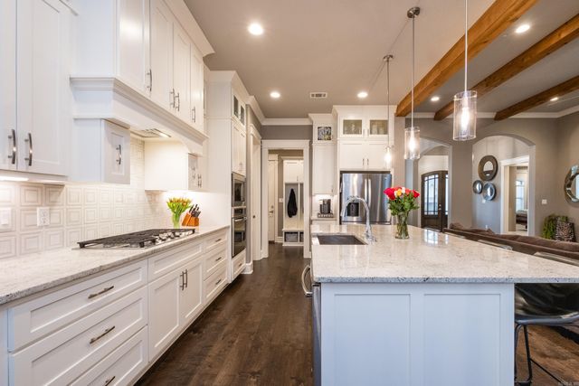 93 Clervaux Drive, Little Rock, AR 72223