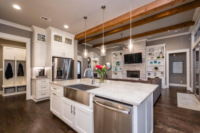 93 Clervaux Drive, Little Rock, AR 72223