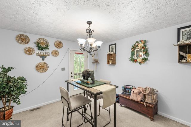 544 BLUEBIRD TRL, Winchester, VA 22602