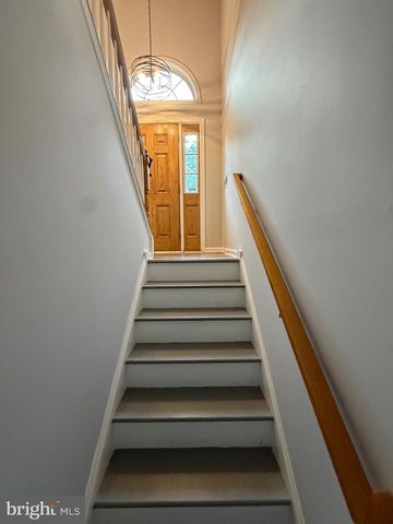 544 BLUEBIRD TRL, Winchester, VA 22602