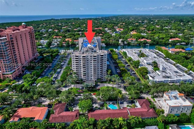 90 Edgewater Dr 327, Coral Gables, FL 33133
