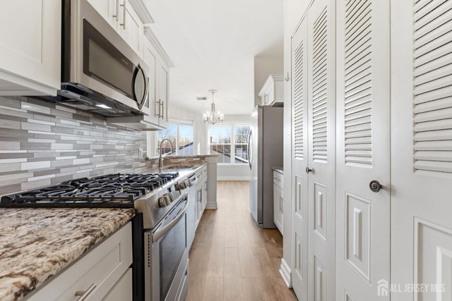 3373 Cypress Court, South Brunswick, NJ 08852