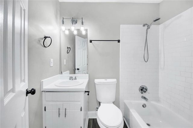 1038 River Bend Court, Riverdale, GA 30296