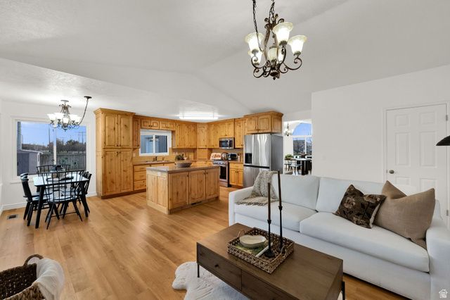 11042 N 5600 W, Highland, UT 84003