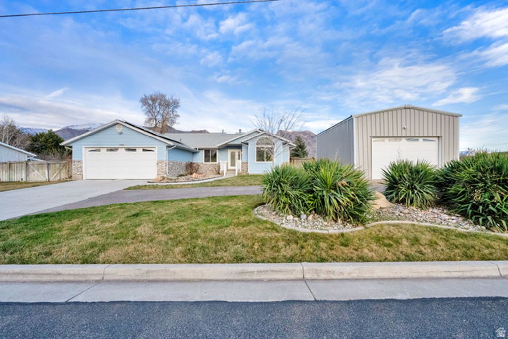 11042 N 5600 W, Highland, UT 84003