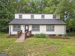172 White Rose Lane, Temple, GA 30179
