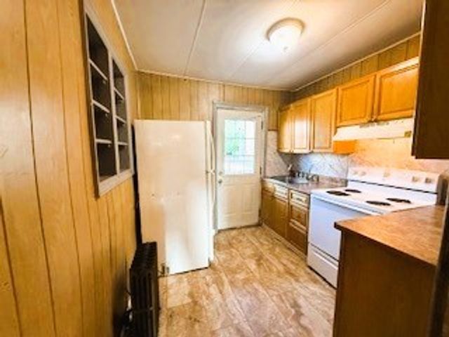 620 Carothers Ave, Carnegie, PA 15106