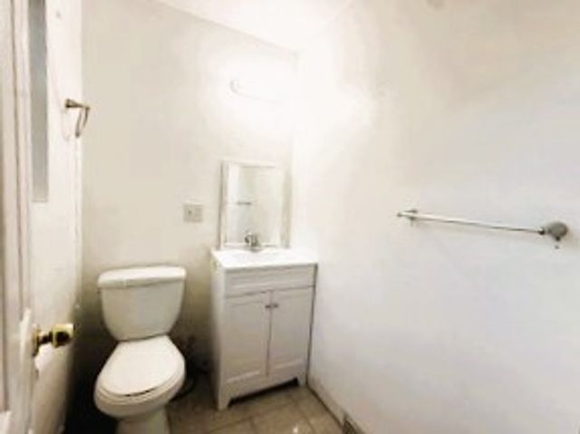 620 Carothers Ave, Carnegie, PA 15106