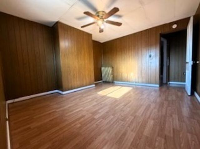 620 Carothers Ave, Carnegie, PA 15106