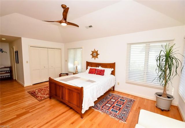 425 Maryland Court CT, Virginia Beach, VA 23451