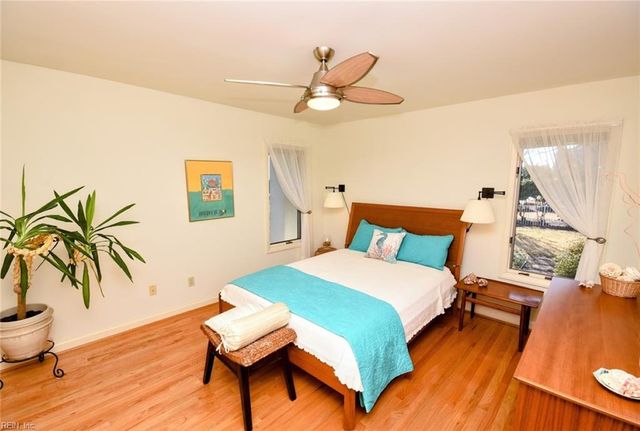 425 Maryland Court CT, Virginia Beach, VA 23451