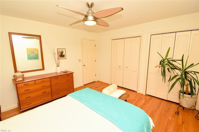 425 Maryland Court CT, Virginia Beach, VA 23451