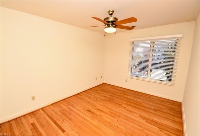 425 Maryland Court CT, Virginia Beach, VA 23451