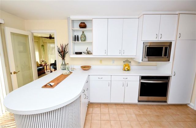 425 Maryland Court CT, Virginia Beach, VA 23451