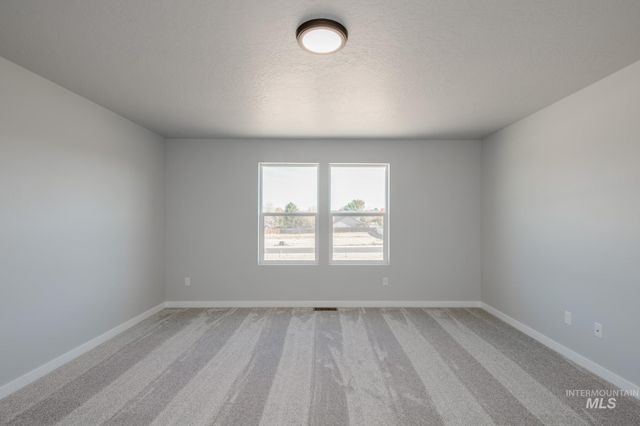 2058 S Border Way, Meridian, ID 83642