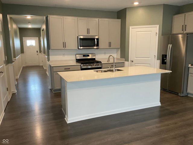 663 Blackrock Drive, Pendleton, IN 46064