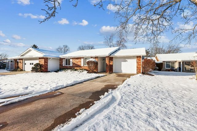 180-B Mimosa Plaza Plaza, Monroe, NJ 08831