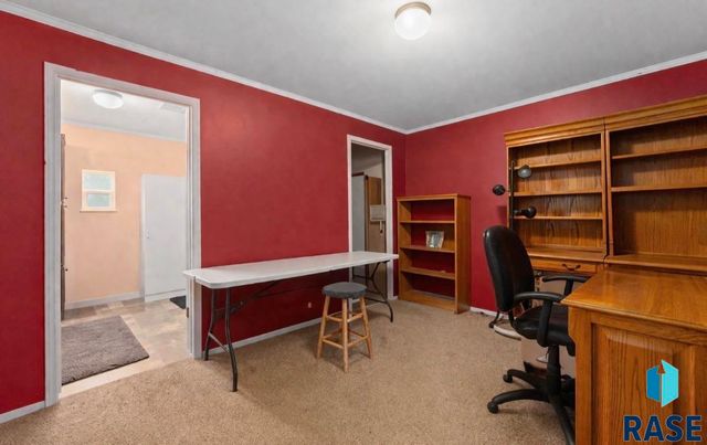 6013 W Flamingo Pl Place, Sioux Falls, SD 57107