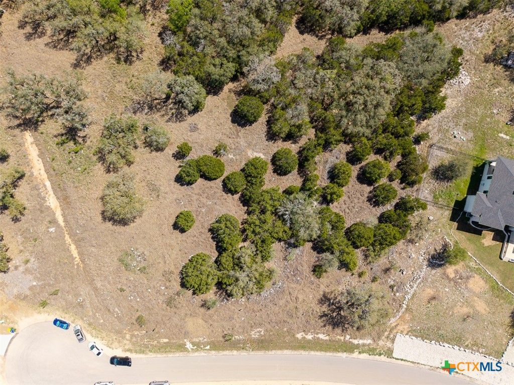 Image 20 of property listing at 1412 powder ridge rd, New Braunfels, TX 78132