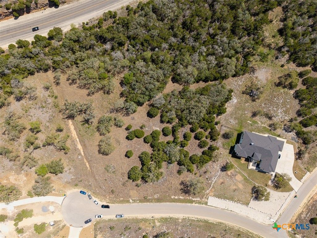 Image 21 of property listing at 1412 powder ridge rd, New Braunfels, TX 78132