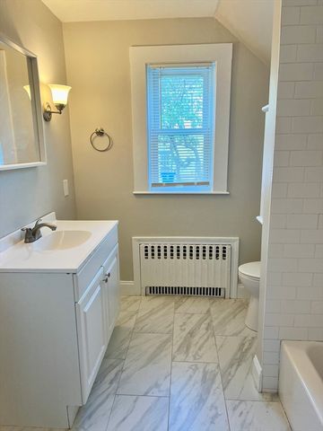 9 Arlington Street 1, Reading, MA 01867