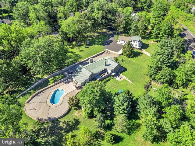 1851 MEETINGHOUSE RD, Warminster, PA 18974