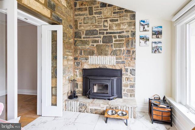 1851 MEETINGHOUSE RD, Warminster, PA 18974