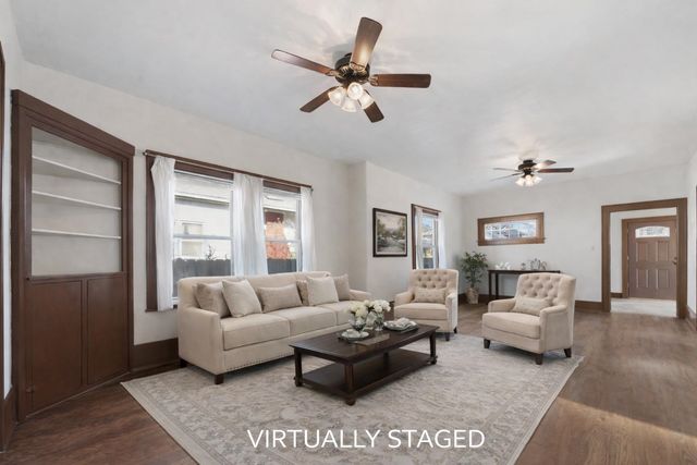 345 S Holyoke St, Wichita, KS 67218