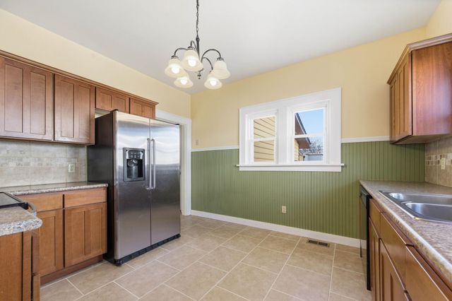 345 S Holyoke St, Wichita, KS 67218