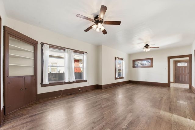 345 S Holyoke St, Wichita, KS 67218