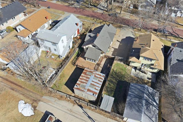 345 S Holyoke St, Wichita, KS 67218