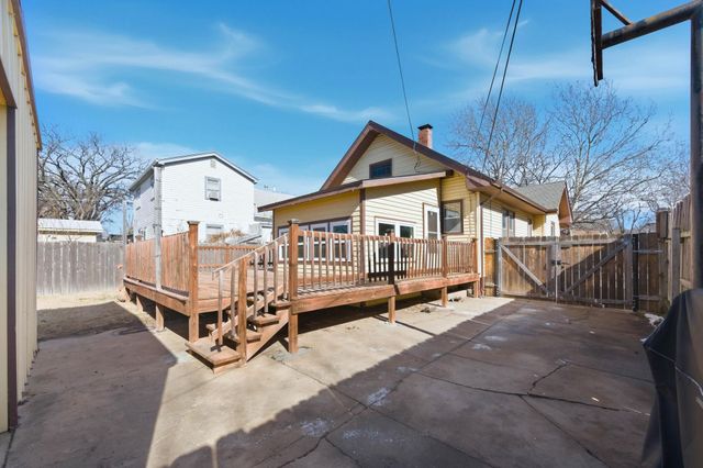 345 S Holyoke St, Wichita, KS 67218