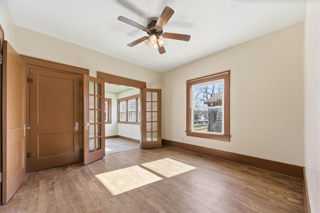 345 S Holyoke St, Wichita, KS 67218