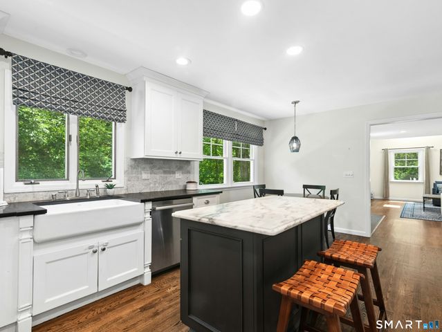 9 Nursery Court, Norwalk, CT 06850
