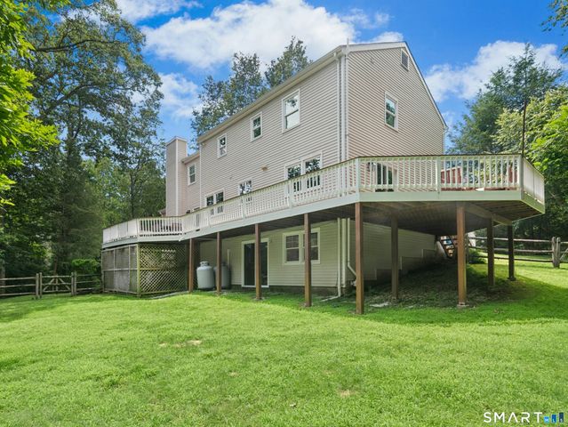 9 Nursery Court, Norwalk, CT 06850