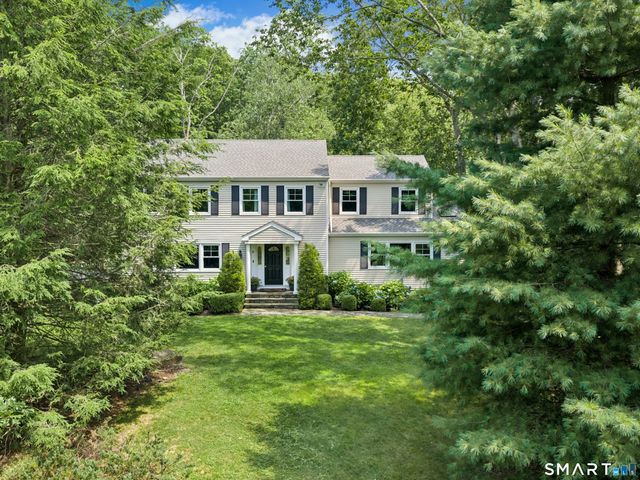 9 Nursery Court, Norwalk, CT 06850