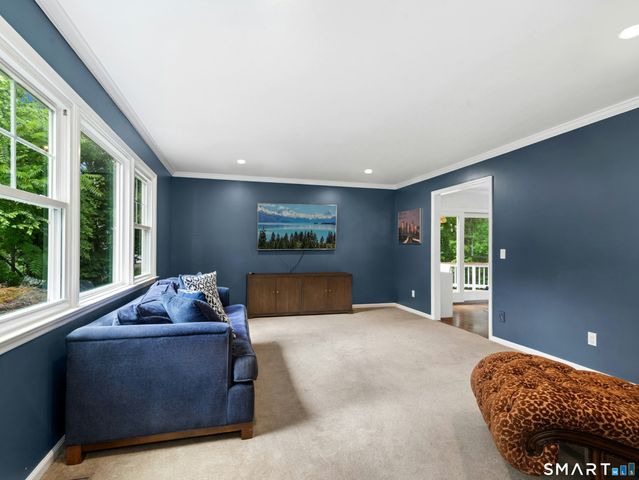 9 Nursery Court, Norwalk, CT 06850