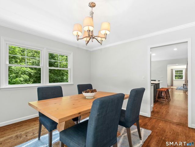 9 Nursery Court, Norwalk, CT 06850