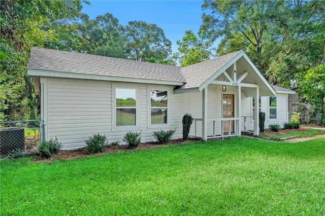 5109 Mcdonald Road, Theodore, AL 36582