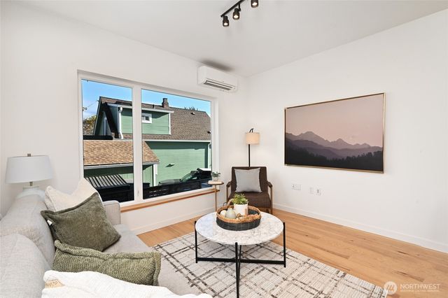 6308 26th Avenue NW, Seattle, WA 98107