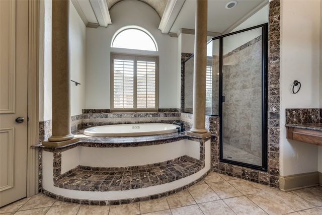 2207 Kings Pass, Heath, TX 75032