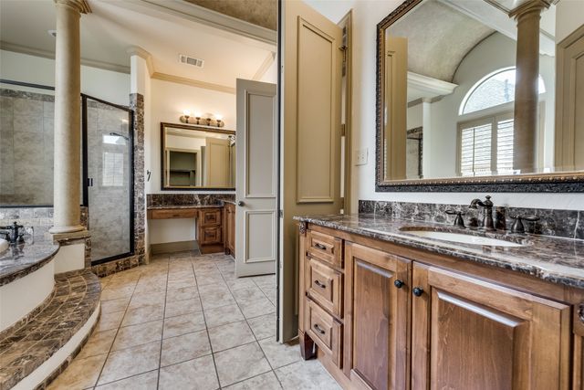 2207 Kings Pass, Heath, TX 75032