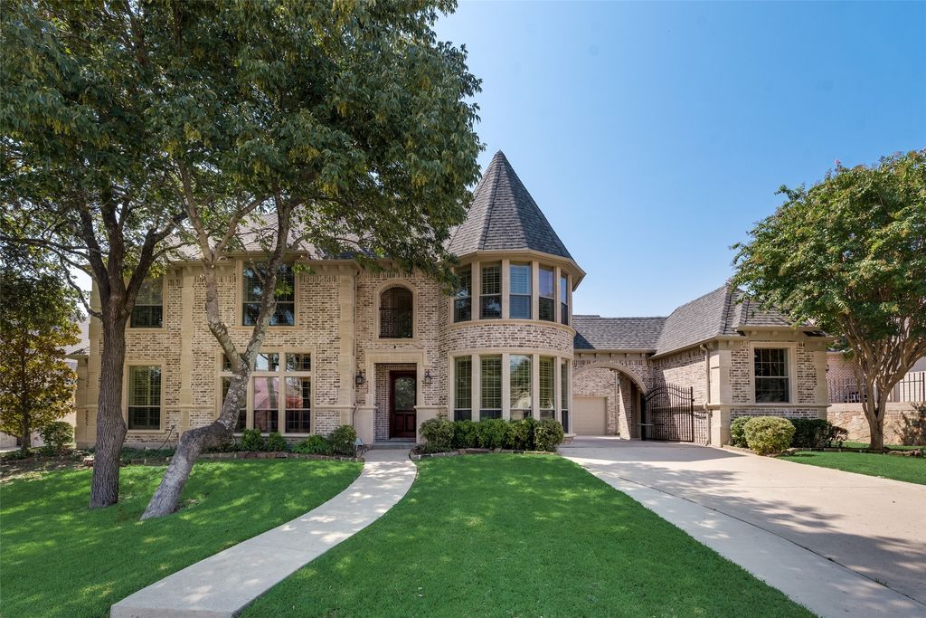 2207 Kings Pass, Heath, TX 75032