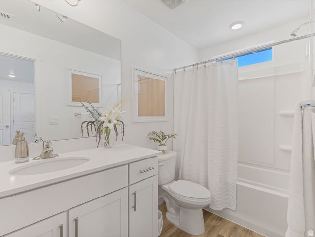 1786 E EAGLE VIEW LN, Eagle Mountain, UT 84005