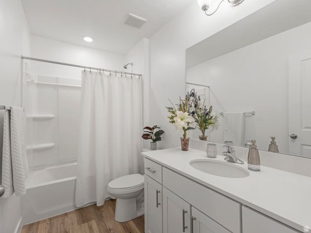1786 E EAGLE VIEW LN, Eagle Mountain, UT 84005
